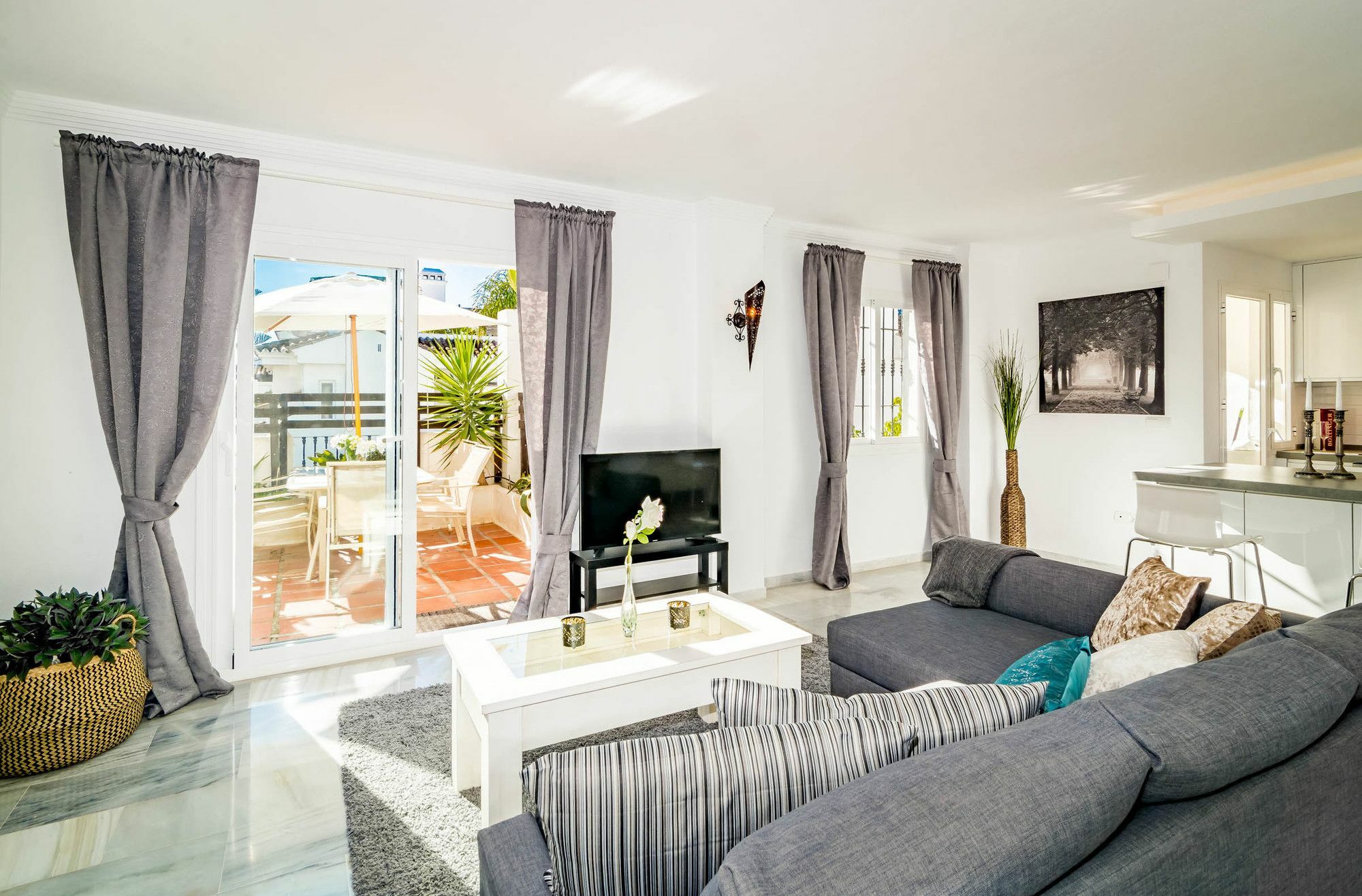 Lnm- Modern 2 Bedroom Penthouse P.banus